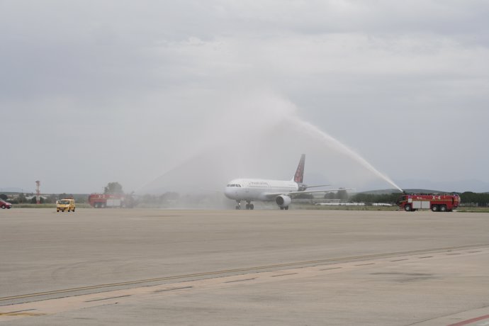 El aeropuerto de Jerez bautiza el primer vuelo de Brussels Airlines
