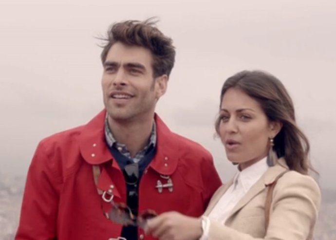 Jon kortajarena e hiba abouk en la campaña de GQ y Ralph Lauren