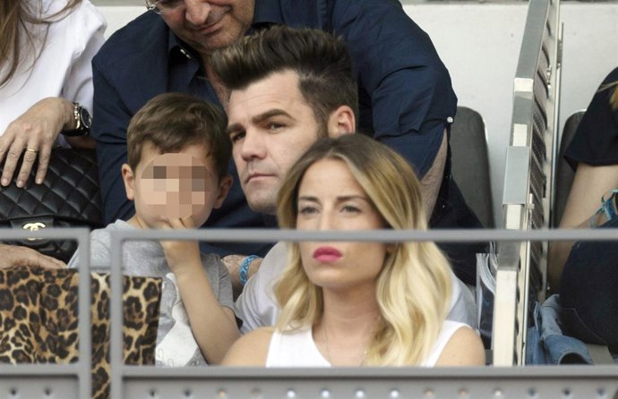 FONSI NIETO CON SU HIJO