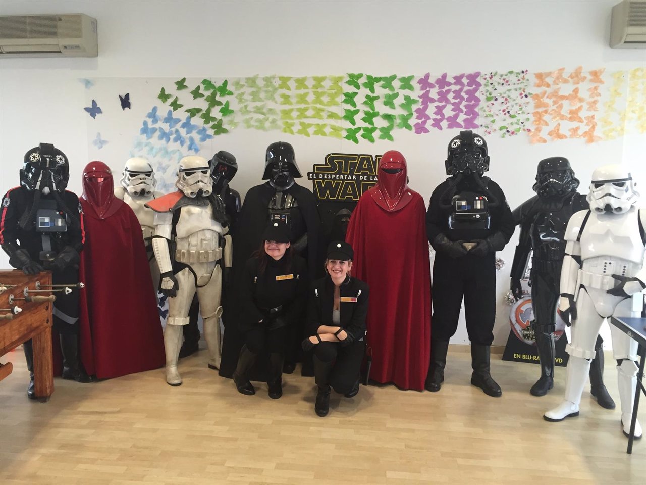 Personajes de Star Wars en el Hospital Materno Infantil de Málaga