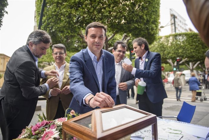 Javier Aureliano García ha realizado una donación para AECC.