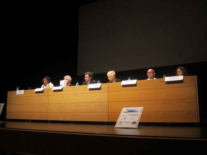 Asociaciones gallegas de Parkinson presentan libro blanco.