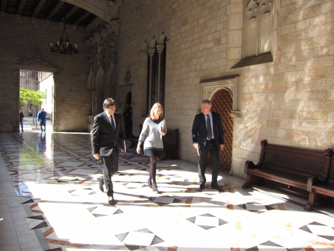 Carles Puigdemont y Neus Munté