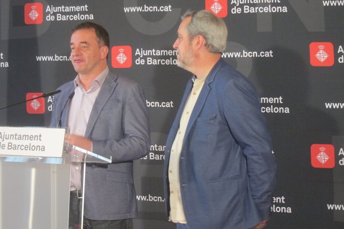 El líder de ERC en Barceclona, Alfred Bosch, y el concejal Jordi Coronas