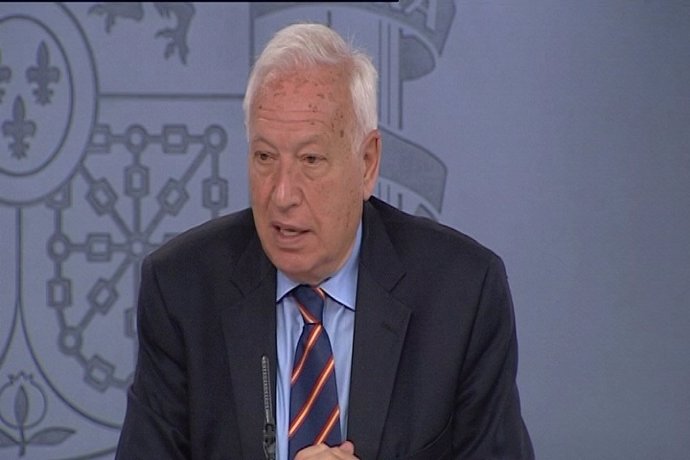 Margallo: "Moragas decide si Rajoy va a los debates"