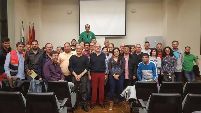 El concejal de Córdoba Emilio Aumente, en un curso de desfibrilador