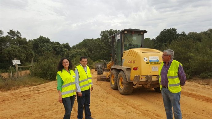 Visita del delegado de Medio Ambiente de la Junta a la zona del Vado del Quema
