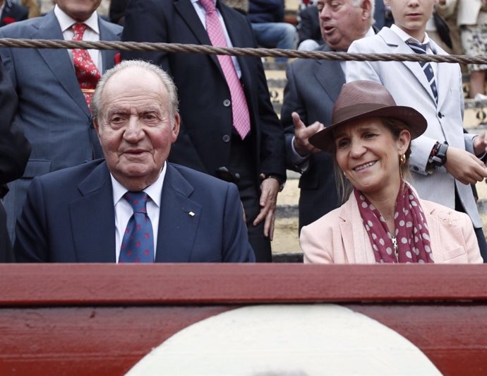 El rey Juan Carlos y la Infanta Elena, en Jerez de la Frontera