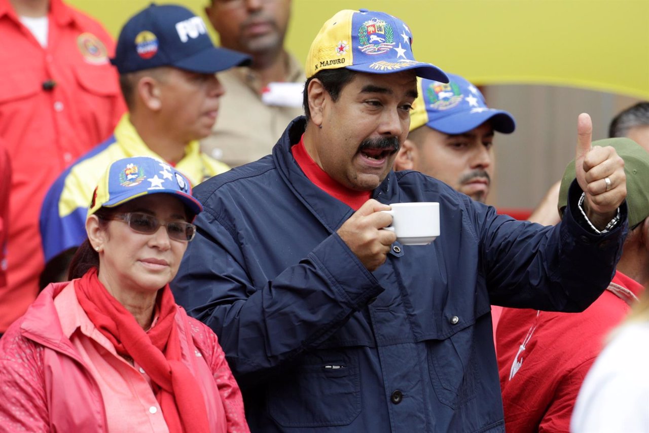 El presidente de Venezuela, Nicolás Maduro, y su mujer, Cilia Flores
