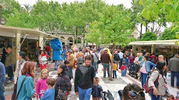 NOTA DE PRENSA BALANCE FERIA DEL LIBRO DE SEVILLA 2016