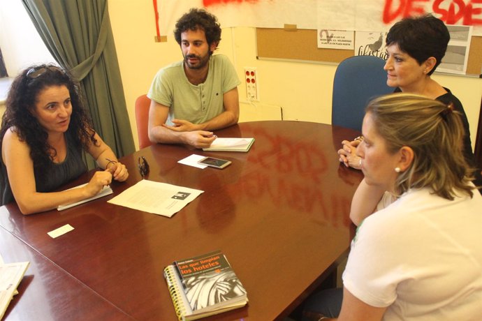 Participa Sevilla critica las condiciones laborales de camareras de piso