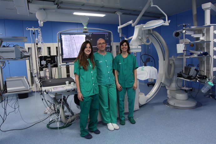 Los cardiólogos Teresa Olóriz, Antonio Asso y Naiara Calvo.