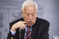 Margallo augura que el PSOE deberá decidir entre Gobierno constitucionalista con PP o "rupturista" con Podemos