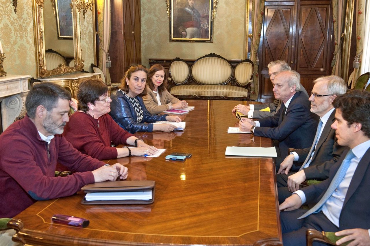 Reunión entre Beaumont y Sánchez en el Palacio de Navarra