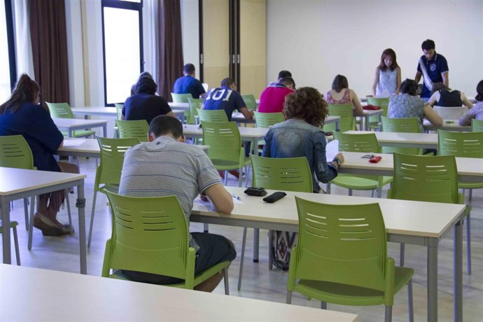 Universidad Isabel I y SIELE