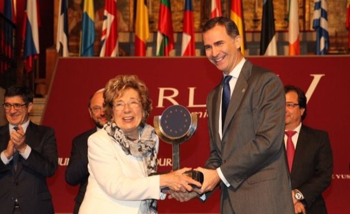 Sofia Corradi recibe, de manos del Rey, el "Premio Europeo Carlos V"