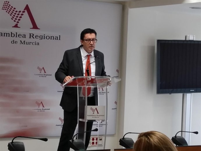 Juan José Molina en rueda de prensa