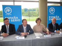 Sanz afirma que si a la oposición no le ha gustado el vídeo de Rajoy "es que es bueno"