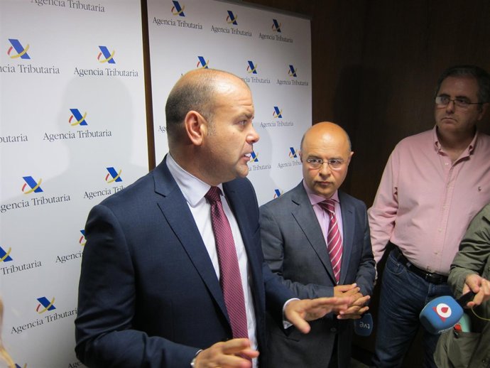 José Manuel ALarcón junto a Andrés Carrillo