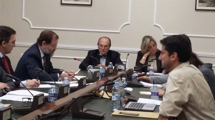 Arranca la Comisión sobre Taula en el Ayuntamiento con Asunción Barberá