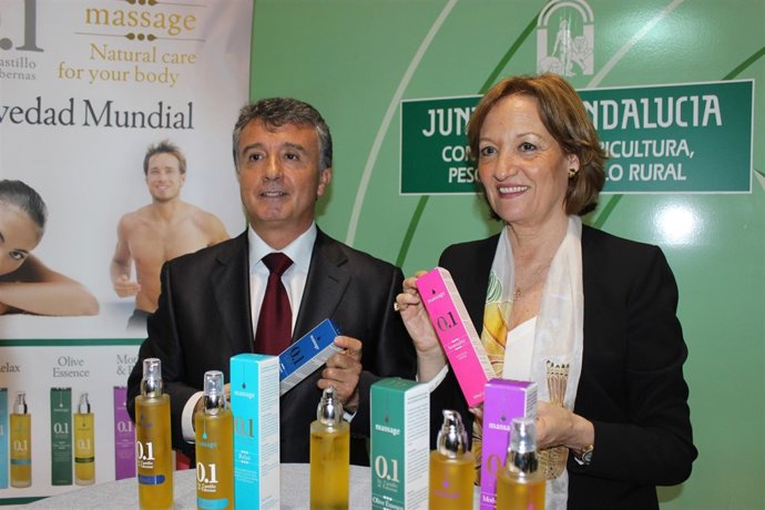 Presentación de productos de Castillo de Tabernas, con la consejera Carmen Ortiz