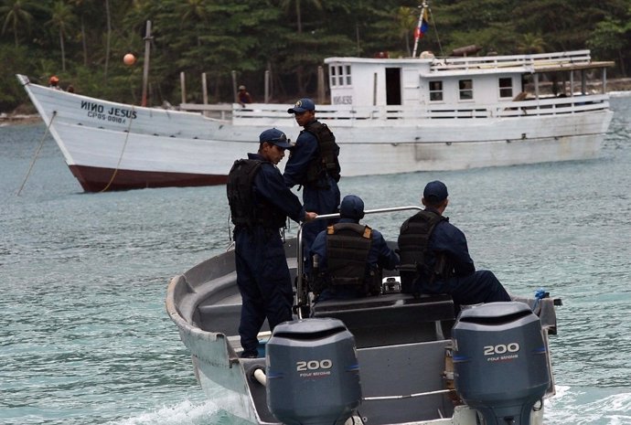 Policía frontera Panamá y Colombia