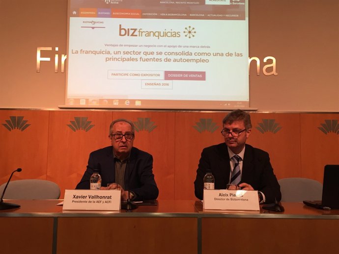 Xavier Vallhonrat (AEF) y Aleix Planas, director de Bizbarcelona