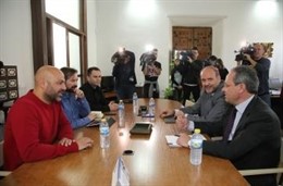 Reunión para abordar financiación