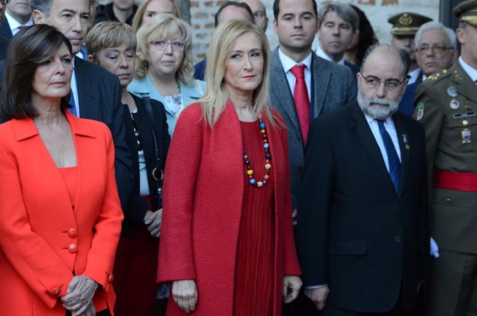 Actos oficiales del 2 de mayo en Madrid presididos por Cristina Cifuentes