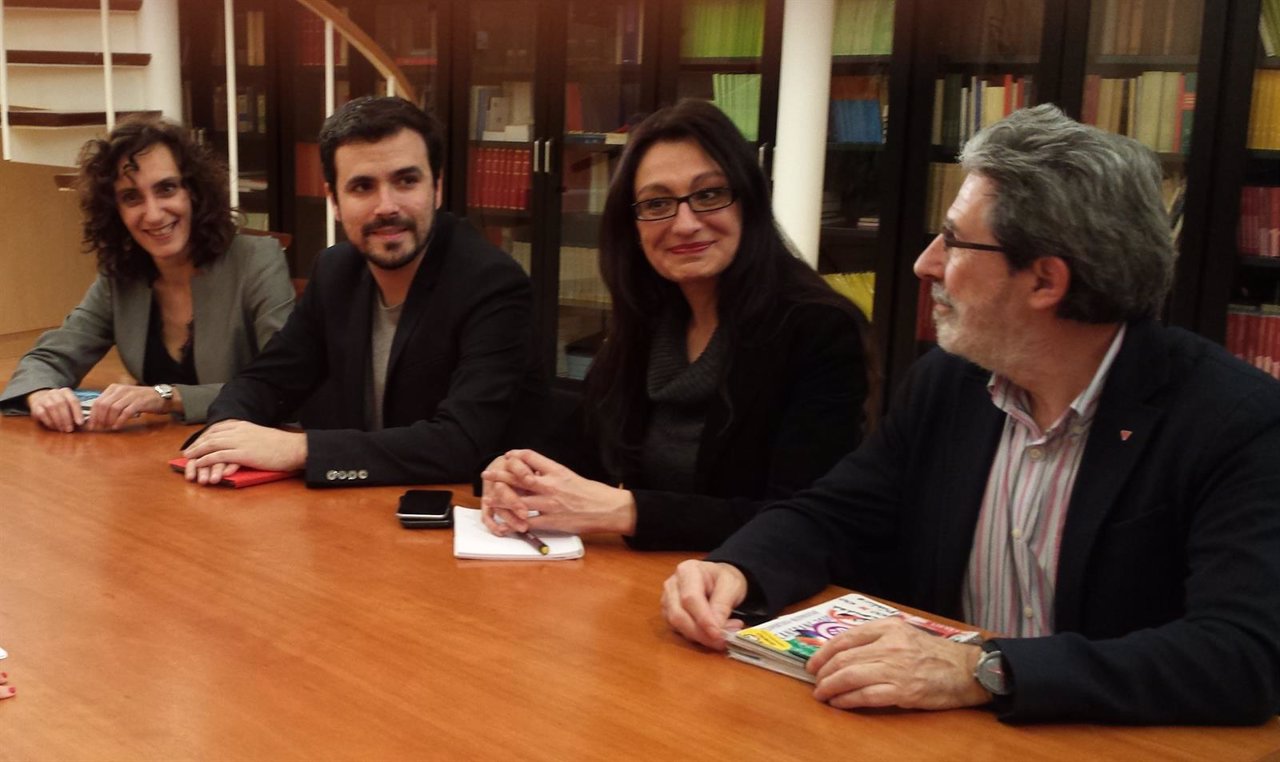 Alberto Garzón, Sol Sánchez y Adolfo Barrena