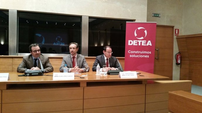 Presentación del nuevo Plan de Detea con la presencia del consejero Felipe López