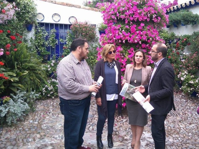 Barbero (dcha.) Barón (izda.) y Luque durante la presentación del evento