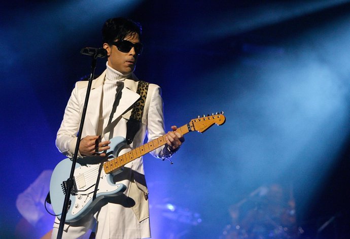 Prince un segundo medico implciado investigado por la muerte del artista