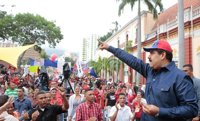 Maduro achaca la violencia en Venezuela a un "show" mediático