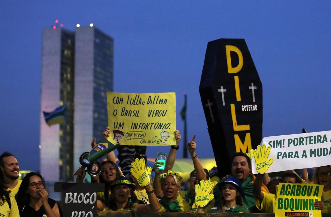 Manifestación contra Dilma Rousseff