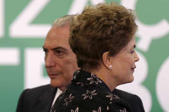 La presidenta de Brasil, Dilma Rousseff,  y su 'número dos', Michel Temer