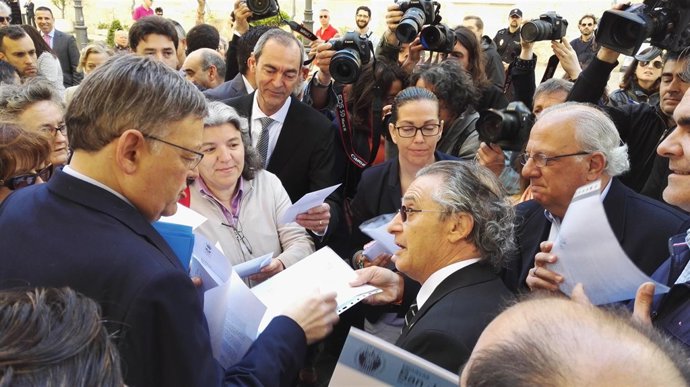 Directores de concertada entregan una carta al presidente Ximo Puig