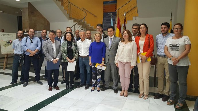 FOTO/ Plan De Actuaciones Para El Control Y Seguimiento De Medusas En El Mar Men