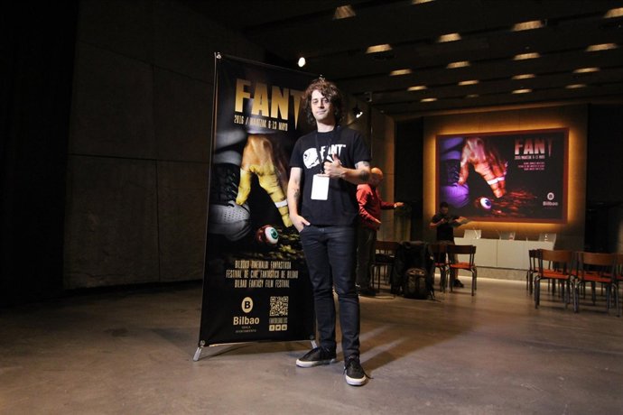 PRESENTACIÓN FANTROBIA 2016