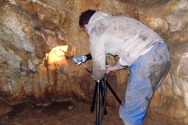 Mäanderhöhle Cave
