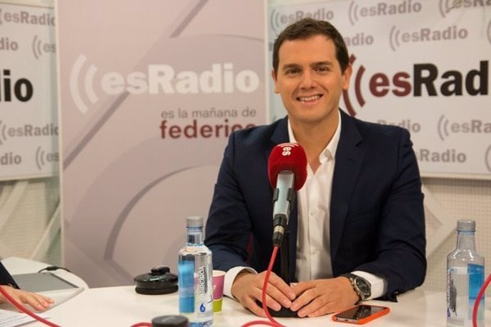 CIUDADANOS (C's)| Albert Rivera: “La Gente Ve A Ciudadanos Como Garantía De Camb