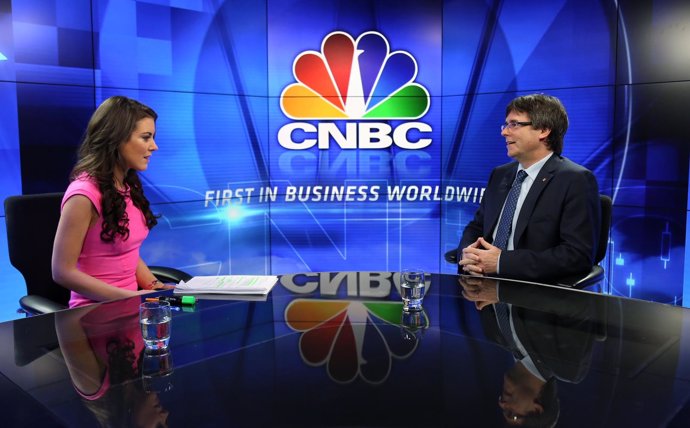 El pte.C.Puigdemont entrevistado por la CNBC.