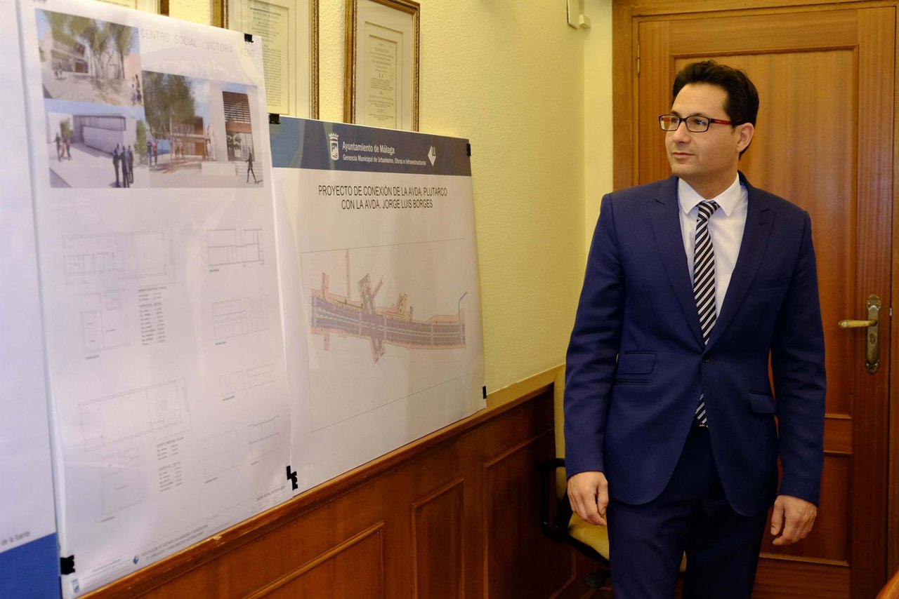 El edil de Urbanismo del  Ayuntamiento de Málaga, Francisco Pomares