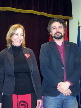 Tania Sánchez, de Podemos, con José Sarrión de IU CyL