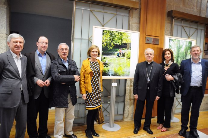 Nava Castro inaugura una exposición en el Obispado de Ourense