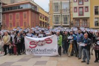 Familiares y amigos de los navegantes perdidos piden en Oviedo una "búsqueda activa"