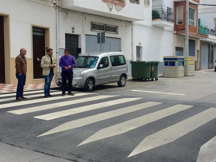Concluyen trabajos de mejora de seguridad vial en Castillo de Locubín