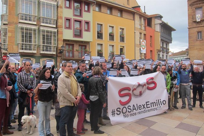 Concentración de apoyo a los familiares de los desaparecidos. 