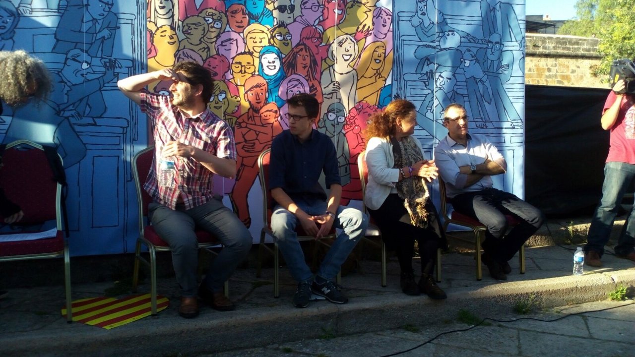 Íñigo Errejón junto a los dirigentes baleares de Podemos