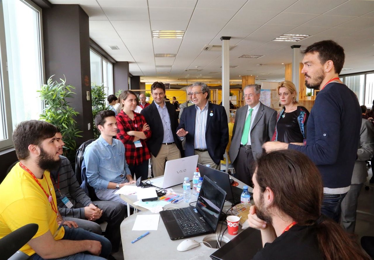 Presentación de Ideas Factory